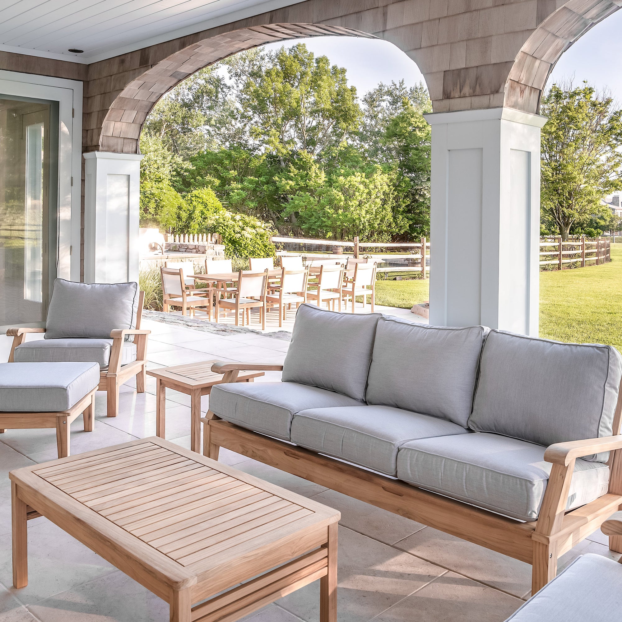 Sullivans 6-Piece Lounge Set