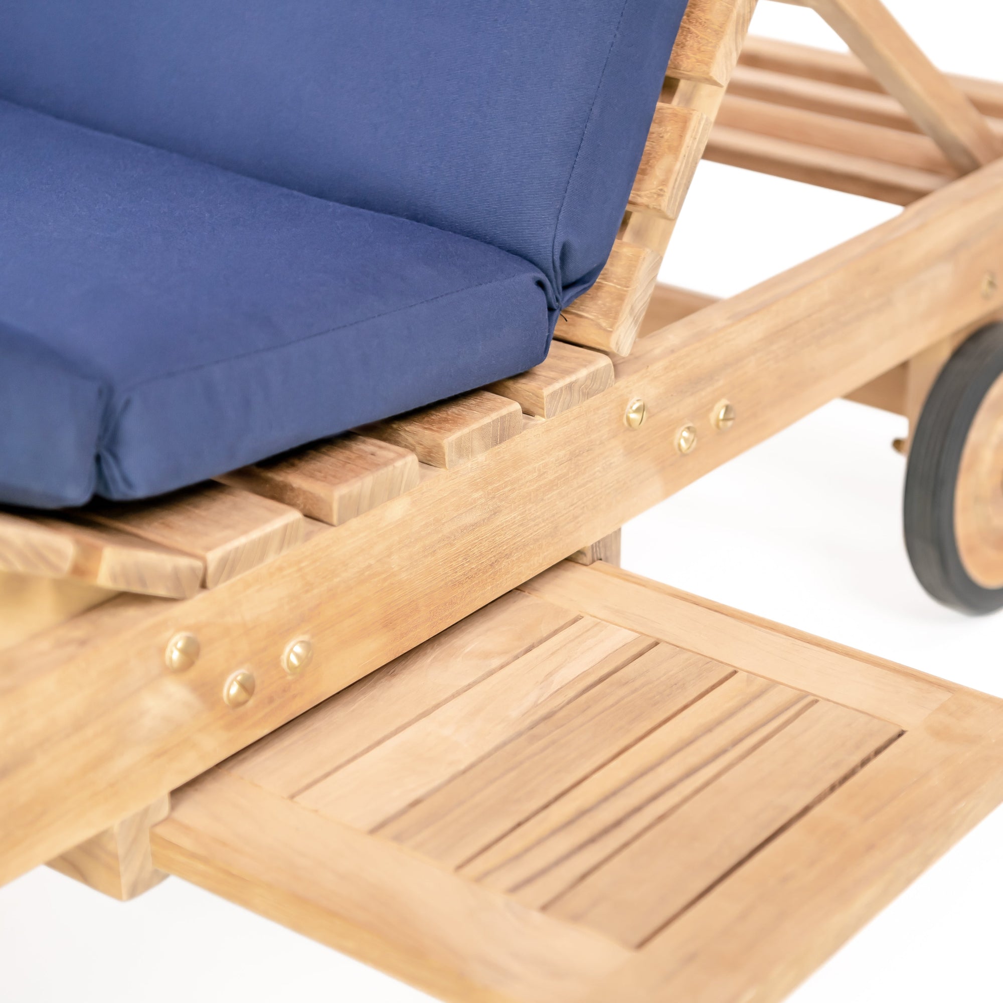 Sullivans Sun Bed Lounge